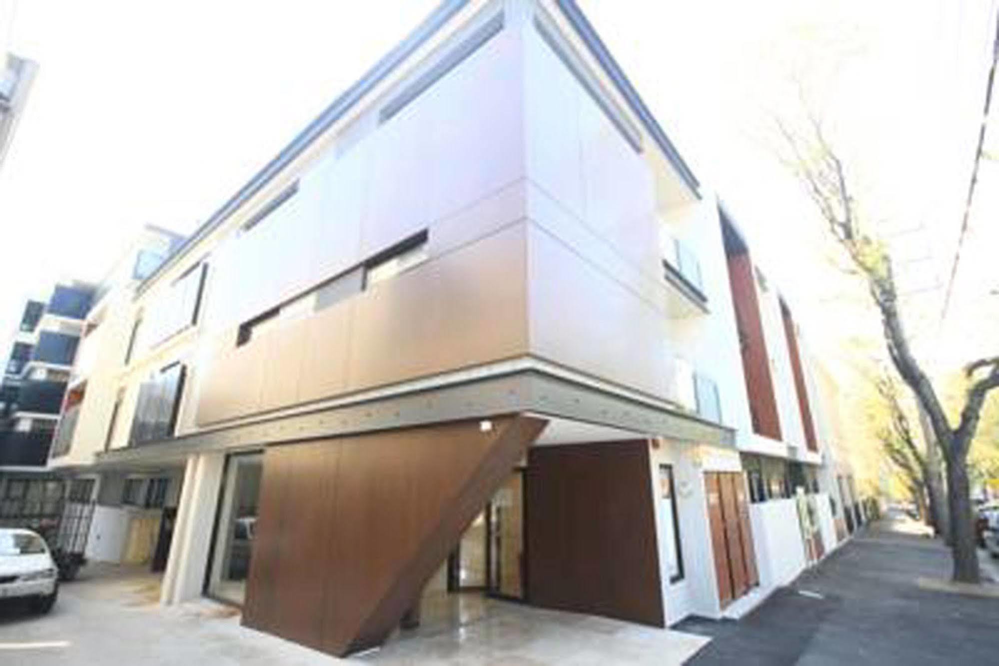 Rnr Serviced Apartments North מלבורן מראה חיצוני תמונה